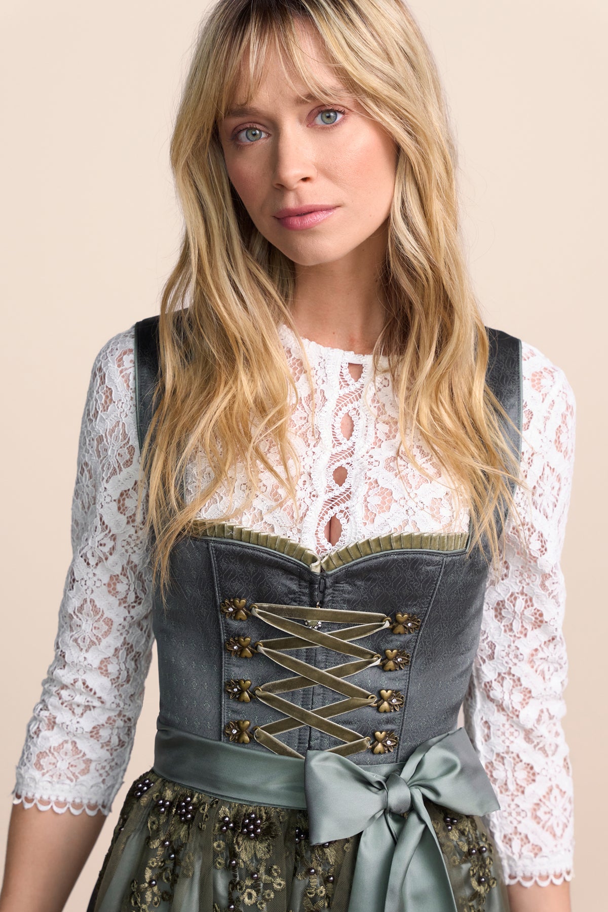 Midi Dirndl "Lunessa"